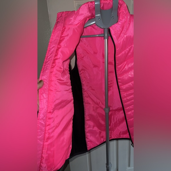 Xersion Quilted Puffer Vest - Picture 4 of 8